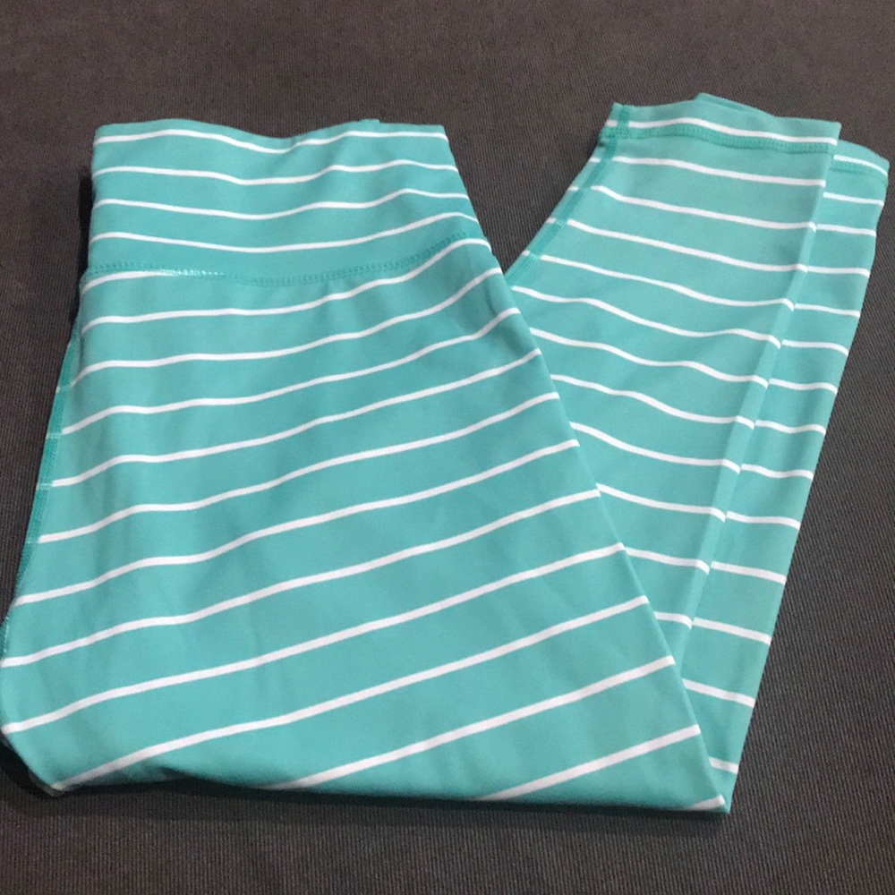 Kiava capris